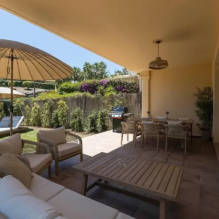 Casa Estelle - Cozy With Lovely Garden! *
