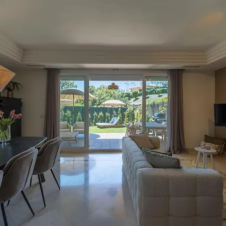 Holiday home Casa Estelle - Cozy With Lovely Garden!